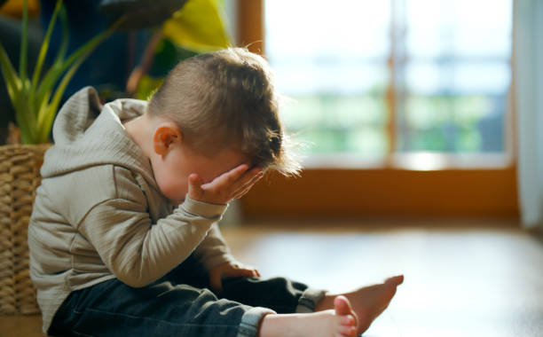 How Childhood Trauma Shapes the Mind’s Response to Daily Stress